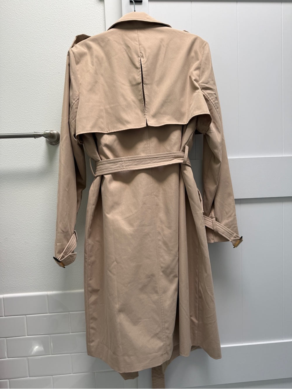Orolay Double Breasted Belted Trench Coat Women’s Large - Tan/Khaki NWOT - Picture 11 of 13
